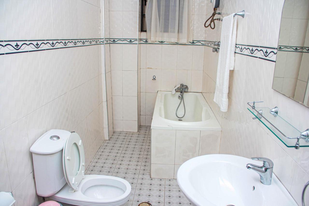 Nbangba Hotel Techiman Dış mekan fotoğraf